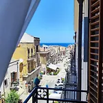 Disíu Con Jacuzzi In Pieno Centro Appartamento *