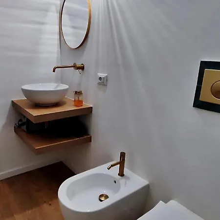 Apartment Disiu Con Jacuzzi In Pieno Centro *
