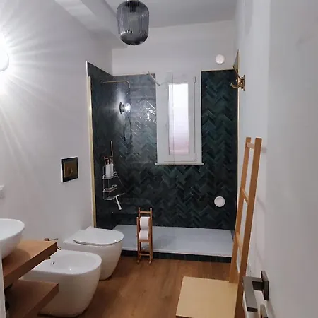 Disiu Con Jacuzzi In Pieno Centro *